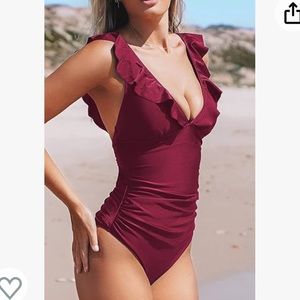 Cupshe Ruffled Swin Suit sz XL